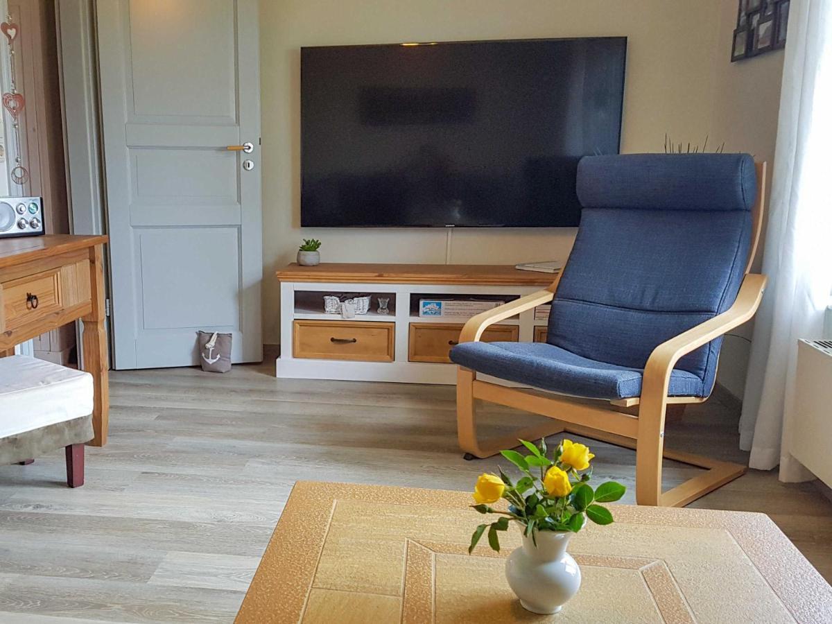 Ferienwohnung Im Roten Haus Stahlbrode Eksteriør bilde